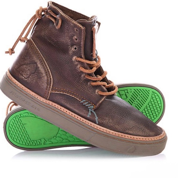 SATORISAN Men's Hida Spitfire Stone
Brown Shabby Leather Boot. - Picture 1 of 12